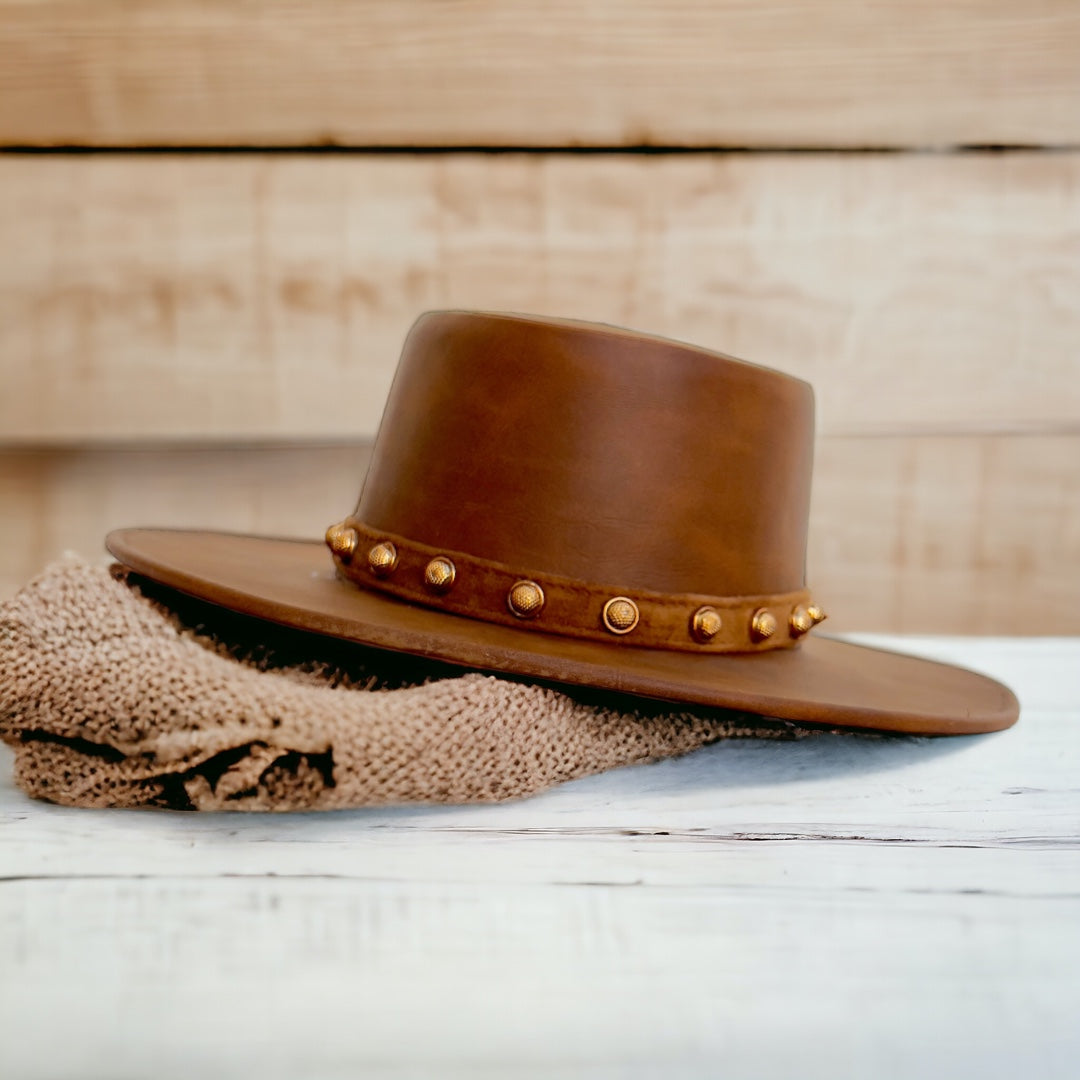 CORDOBES vinyl leather hat