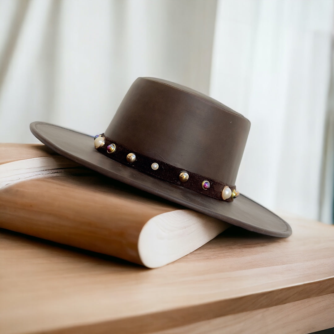 CORDOBES vinyl leather hat