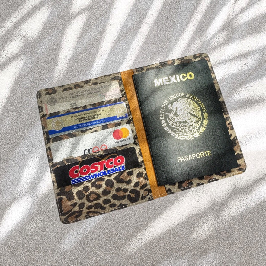 Porta Pasaporte